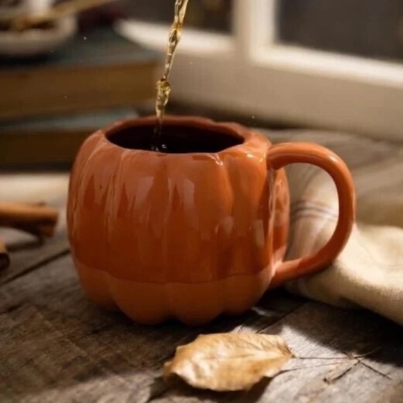 NWT Anthropologie Pumpkin Mug Orange Cindy Stoneware - Picture 2 of 3